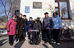 В Оренбурге открыли памятный знак 99-летнему ветерану                    