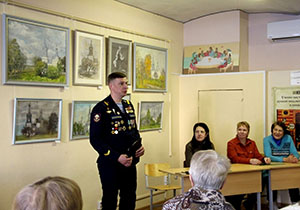 Ветеран СВО представил выставку «Святое Поозерье Новгородского благочиния»        