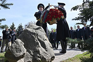 В Парке Победы почтили память сотрудников госохраны, погибших в Великую Отечественную войну               