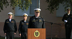 На аэродроме Североморск-1 открыли памятник летчикам-штурманам, бортовым специалистам, погибшим при исполнении служебных обязанностей