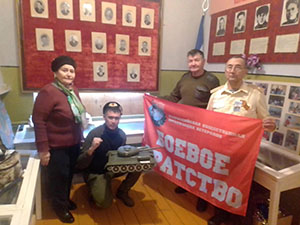 В Кутеремской школе увековечили память Героя Советского Союза Петра Сюткина