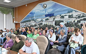 Бердские ветераны рассказали о городских проблемах Губернатору       