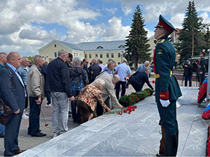 Выпускники ТВВИКУ отметили 40-летний юбилей выпуска