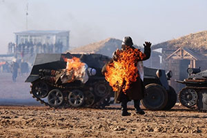 Под Волгоградом в грандиозной реконструкции воспроизвели сражение полка Василия Маргелова
