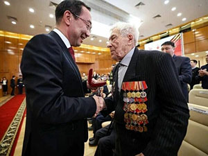 В Якутии завершены выплаты ветеранам и детям войны в честь 80-летия Победы