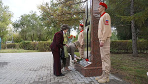 В Оренбурге почтили память участников ядерных испытаний на Тоцком полигоне        