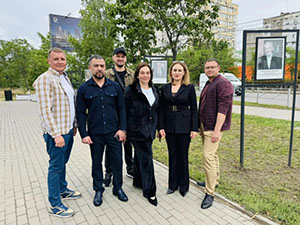 В Сквере ветеранов обновили портреты героев Великой Отечественной войны          