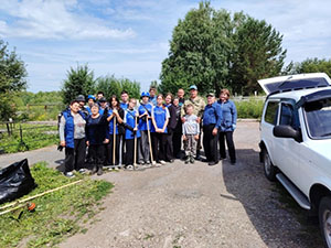 Балахтинский местный Совет ветеранов организовал уборку заброшенных могил участников Великой Отечественной войны на погостах района         