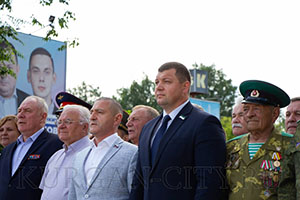 В Кургане открыли памятник Маршалу Голикову