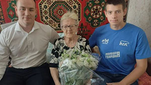 Активисты МГЕР поздравили с Днём рождения ветерана Великой Отечественной войны